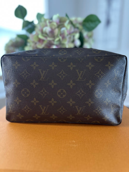 Louis Vuitton Trousse 28
