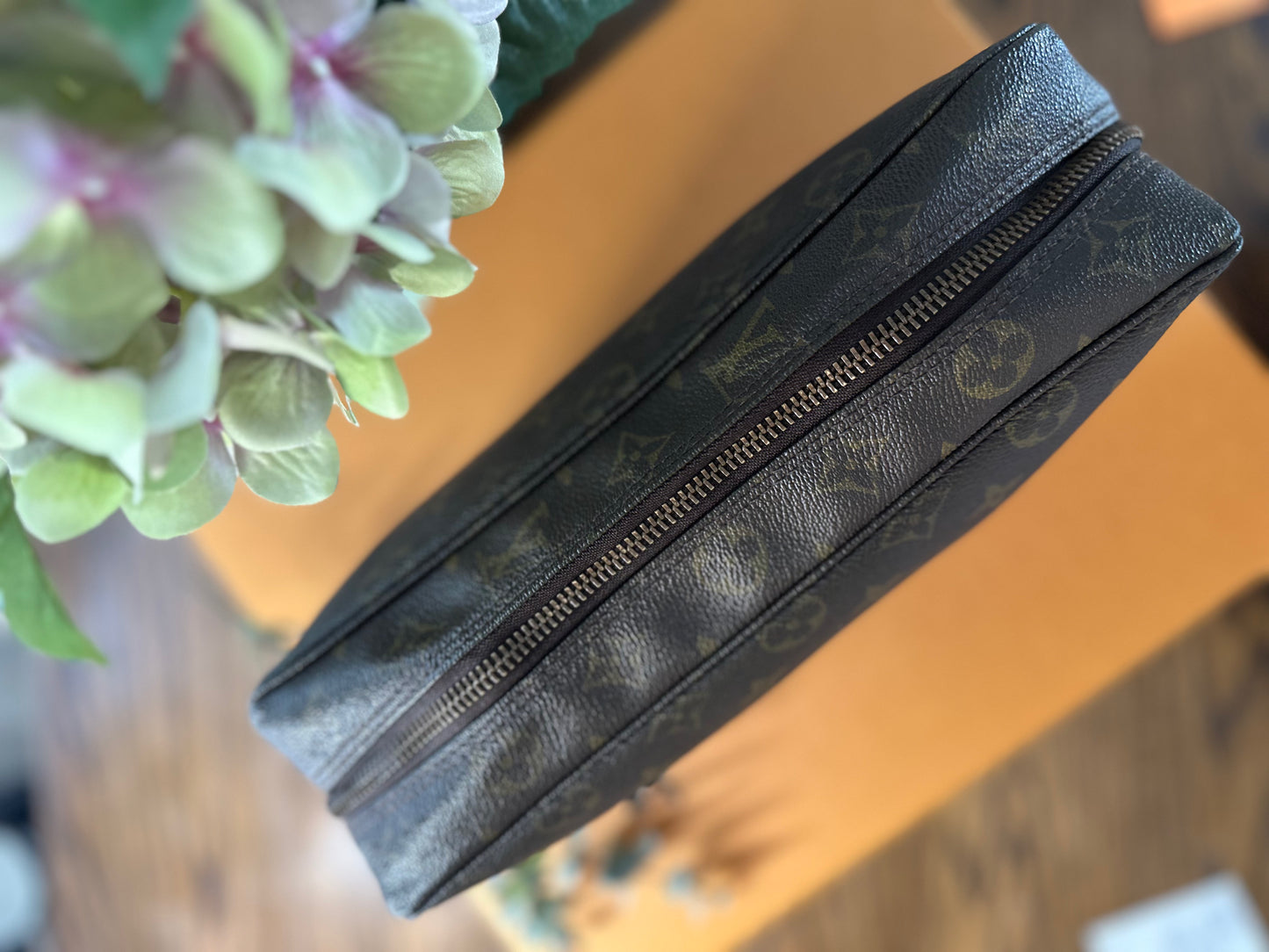 Louis Vuitton Trousse 28